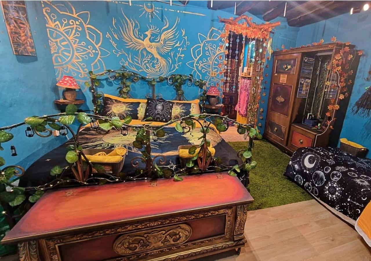 La Casa Di Strega Euphoria - Casa Vacanza Tra Arte E Magia Витербо Экстерьер фото
