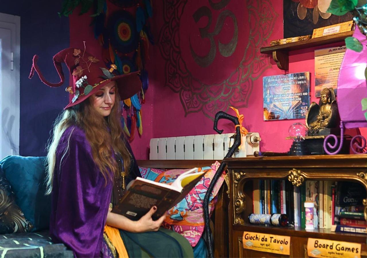 La Casa Di Strega Euphoria - Casa Vacanza Tra Arte E Magia Витербо Экстерьер фото